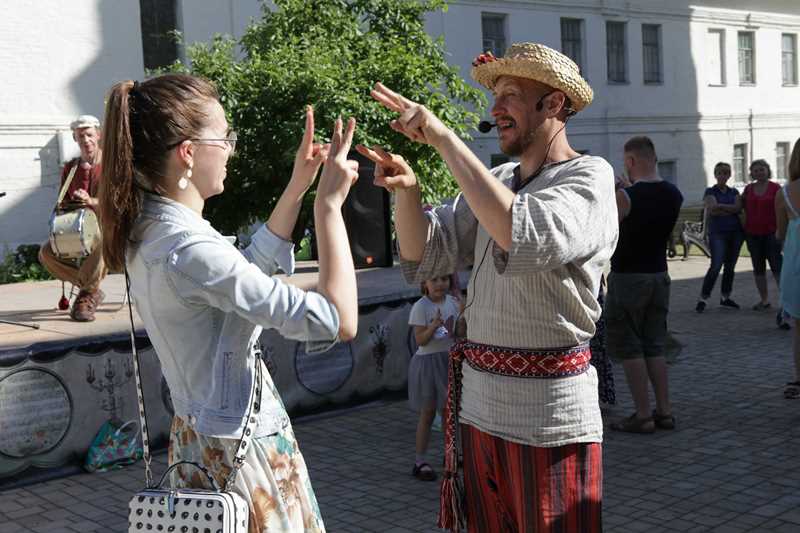 10 лучших гончаров страны стали участниками фестиваля «Живая глина» в Ярославле