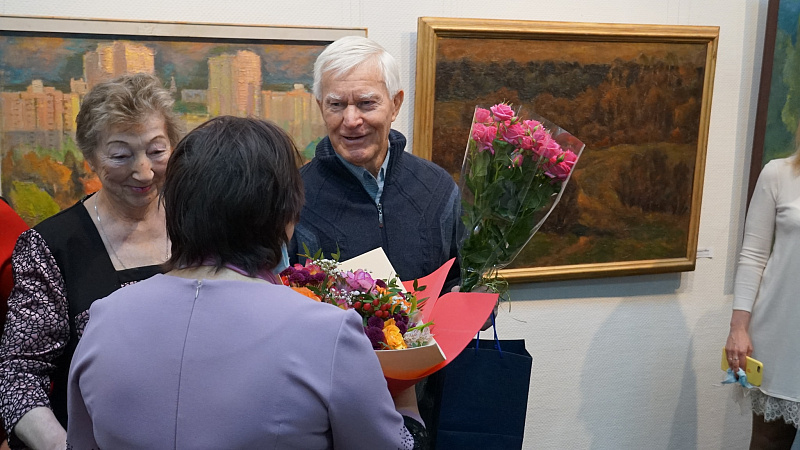 ​Открылась юбилейная выставка Вячеслава Токмакова