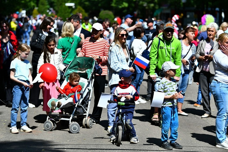 12 июня на территории острова Даманский пройдет праздничная программа, посвященная Дню России.
