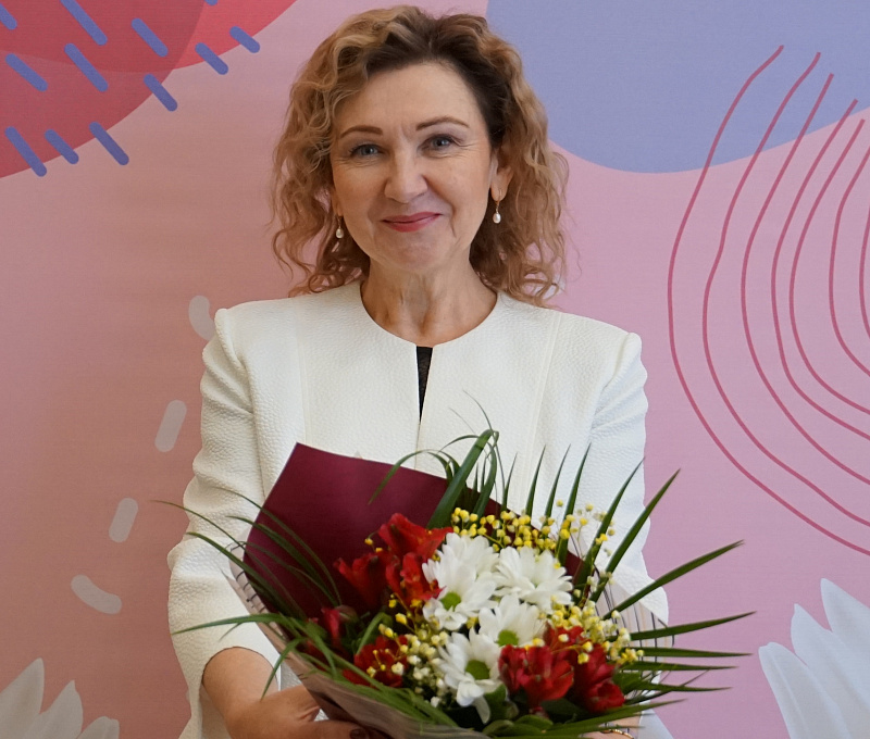 Поздравление директора департамента культуры с общероссийским Днём библиотек