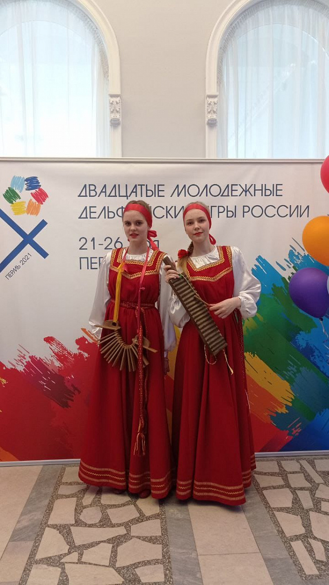 Есть первая золотая медаль у ярославской команды Дельфийцев. Её завоевал Александр Ершов в номинации "Академическое пение"